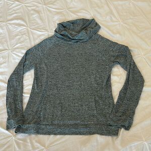 Hello Mello Carefree Thread Women's Cowl Neck Long Sleeve Pullover Sweater L